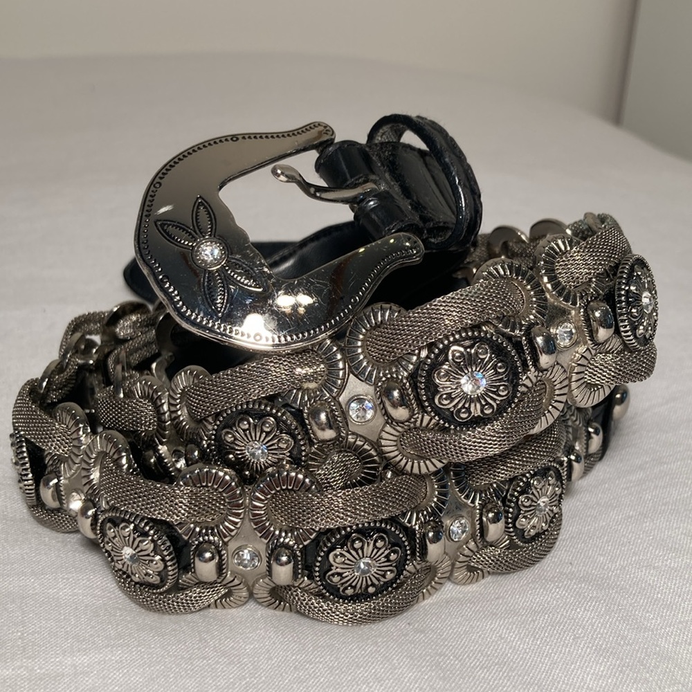 Lake shore Drive mesh silver rhinestones M Belt